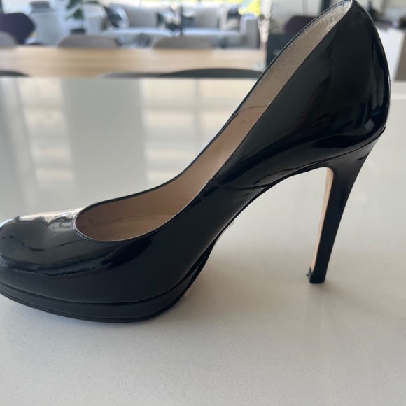 L.K. Bennett Sledge Black Patent Platform Court Heels Size 39 - Picture 8 of 11